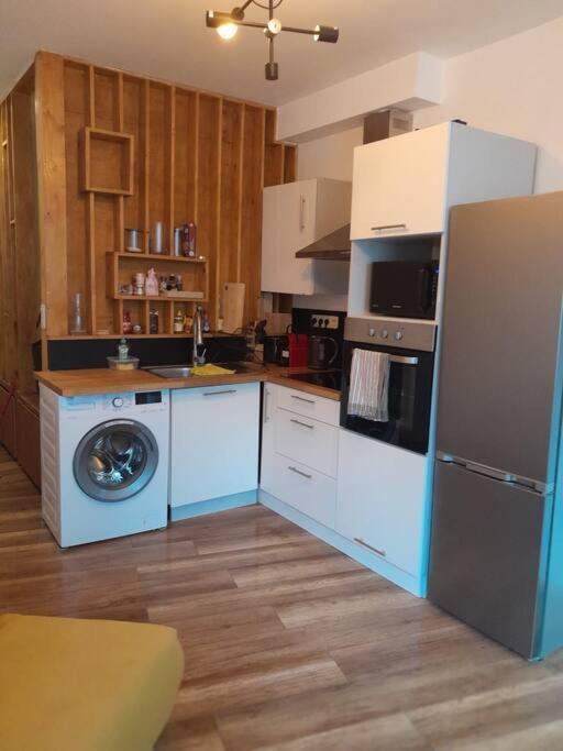 Design Studio Perfectly Located - Eu Madou - Park Apartment Brussels Luaran gambar