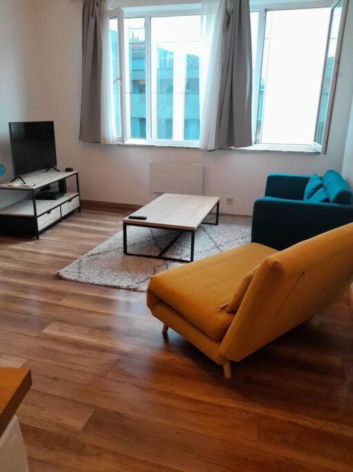 Design Studio Perfectly Located - Eu Madou - Park Apartment Brussels Luaran gambar