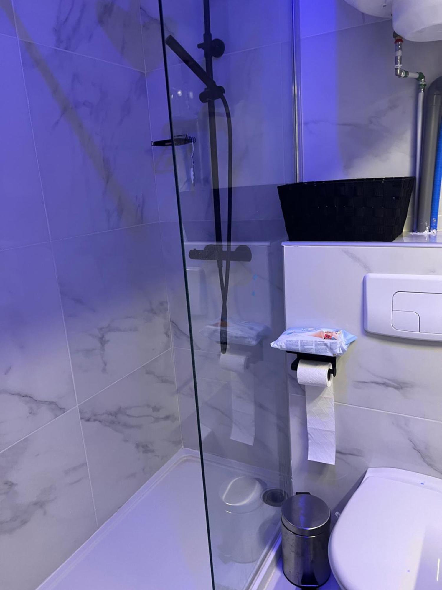 Design Studio Perfectly Located - Eu Madou - Park Apartment Brussels Luaran gambar